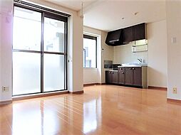 グリーンヒル 204 2階1LDKのリビング/ダイニング