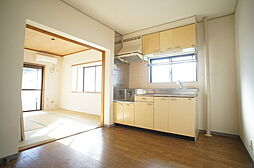 ペアタウン1号館 201 2階2DKのリビング/ダイニング