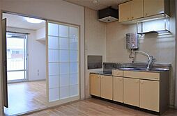 ネオシティ中島 A 2階3DKのリビング/ダイニング