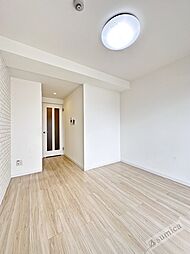 グランエクラ田島 2階1Kのリビング/ダイニング