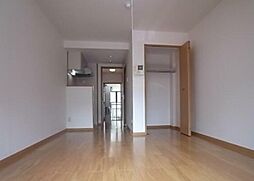 レストインピース 1階ワンルームのリビング/ダイニング