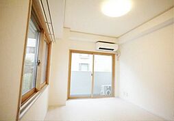 ドミール二子玉川 2階1Kのリビング/ダイニング