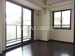 クリオ三田ラ・モード 204 2階1DKのリビング/ダイニング