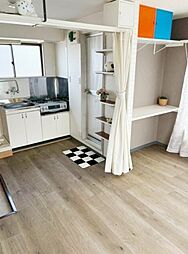 ニュートレンドビル 5階ワンルームのリビング/ダイニング