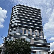 自由が丘駅より徒歩1分 新築 15階建の賃貸物件