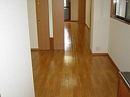 GRACE COURT 3階1DKのリビング/ダイニング