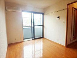 ジュネス1 107 1階1Kのリビング/ダイニング