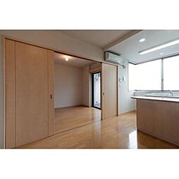 ソシア千歳烏山 302 3階1DKのリビング/ダイニング