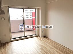 JR東海道・山陽本線 神戸駅 徒歩8分の賃貸マンション 8階1Kのリビング/ダイニング