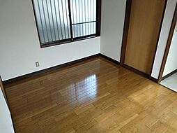 メープルハイツ 1階1Kのリビング/ダイニング