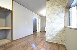 ウッディ10 2階1LDKのリビング/ダイニング