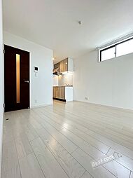 F asecia content 203 2階1LDKのリビング/ダイニング