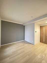 阪急千里線 吹田駅 徒歩10分の賃貸マンション 8階1LDKのリビング/ダイニング