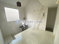 パロス山本通り 2階ワンルームのリビング/ダイニング