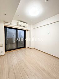 ルーブル川崎中丸子 6階1Kのリビング/ダイニング