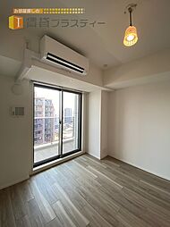 JR総武線 市川駅 徒歩5分の賃貸マンション 11階ワンルームのリビング/ダイニング