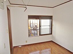 メゾンブランシュ（南平6） 202 2階1Kのリビング/ダイニング