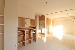 レセンテ小仲台 1階2LDKのリビング/ダイニング