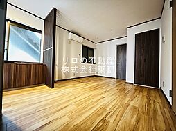 ヴィラージュ・ユー 101 1階1LDKのリビング/ダイニング