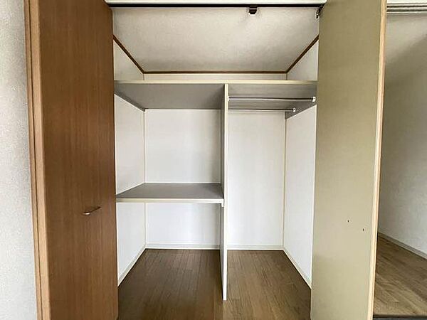 apartment 岩手県花巻市城内13-28
城内の賃貸情報を見る
物件地図
