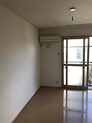 リヴェールβ 2階1LDKのリビング/ダイニング