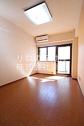 フラット永山 102 1階1Kのリビング/ダイニング