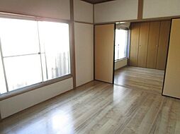 かつら荘 1階1LDKのリビング/ダイニング