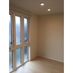 カーサ・イルソーレ 2階2SLDKのリビング/ダイニング