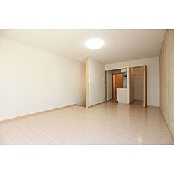 エステート泉塚 2階1Kのリビング/ダイニング