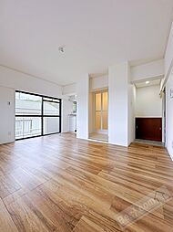 ブールバール泉ヶ丘 2階1LDKのリビング/ダイニング