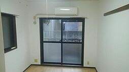 メゾン市川 1階ワンルームのリビング/ダイニング