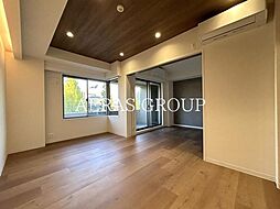 白金台アパートメント 402 4階1LDKのリビング/ダイニング