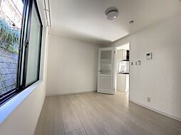 アザーレ・パッシオ新百合ヶ丘B 303 3階1Kのリビング/ダイニング