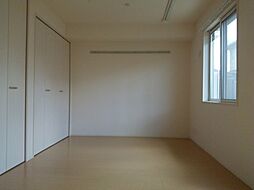 ラ プリマ さくら坂 1階2LDKのリビング/ダイニング