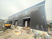 橋本駅よりバス24分 徒歩5分 1階 築2年9ヶ月の賃貸物件