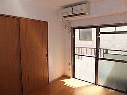 JR横浜線 十日市場駅 徒歩16分の賃貸マンション 3階2Kのリビング/ダイニング