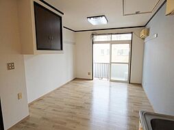 サウスヒル南平 2階1SKのリビング/ダイニング