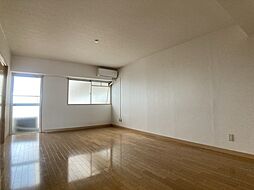 東武伊勢崎線 太田駅 徒歩10分の賃貸マンション 3階1LDKのリビング/ダイニング