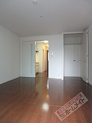 ロイヤルコート津久野 103 1階1Kのリビング/ダイニング