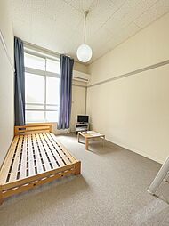 レオパレス鷹合 1階ワンルームのリビング/ダイニング