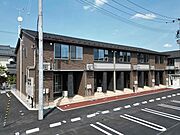 三条駅より徒歩28分 築2年6ヶ月 2階建の賃貸物件