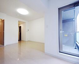 シャンブリーズ三越前 5階ワンルームのリビング/ダイニング