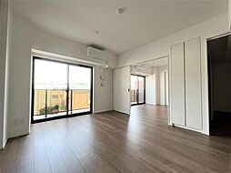 ロイジェント志村坂上 4階2LDKのリビング/ダイニング