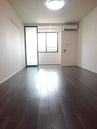 JR青梅線 牛浜駅 徒歩5分の賃貸アパート 2階ワンルームのリビング/ダイニング