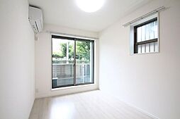 ラウレア練馬 102 1階ワンルームのリビング/ダイニング