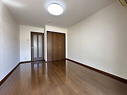 葉隠 205 2階1Kのリビング/ダイニング