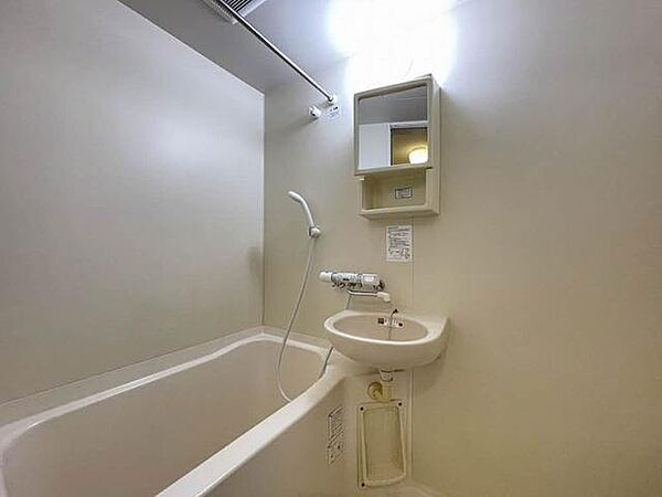 apartment 岩手県花巻市城内13-28
城内の賃貸情報を見る
物件地図