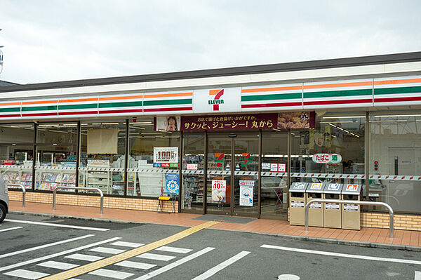 画像22:セブンイレブン泉佐野鶴原店 700m