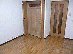 京急本線 梅屋敷駅 徒歩16分の賃貸マンション 1階1Kのリビング/ダイニング