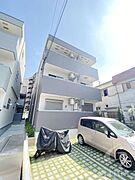 鳳駅より徒歩7分 3階 築5年10ヶ月の賃貸物件